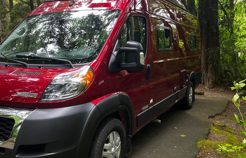 Clifford, the Big Red Van — photo 4