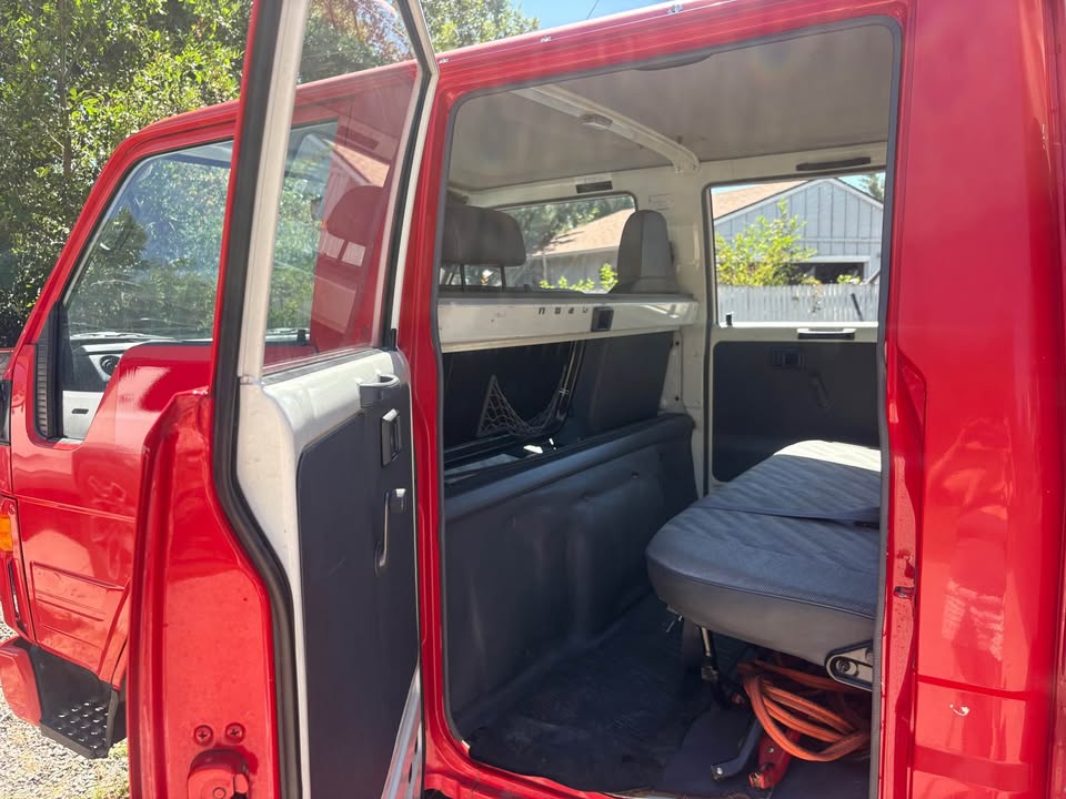 1994 Toyota Hiace in Lakewood, CO (photo 5) — photo 5