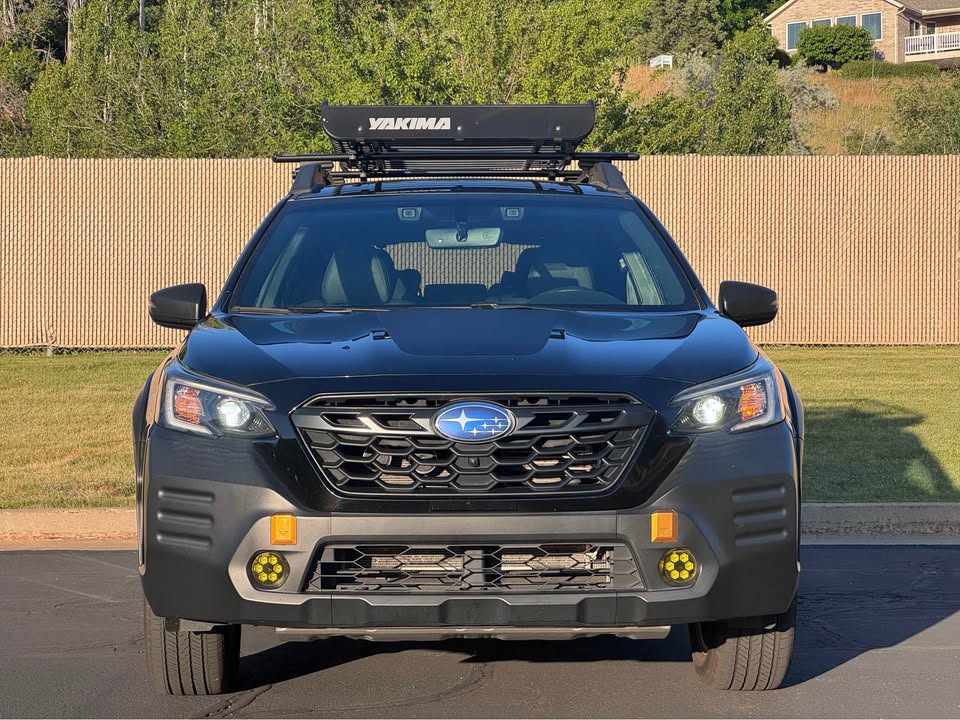 2022 Subaru Outback · Wilderness Wagon 4D — photo 2