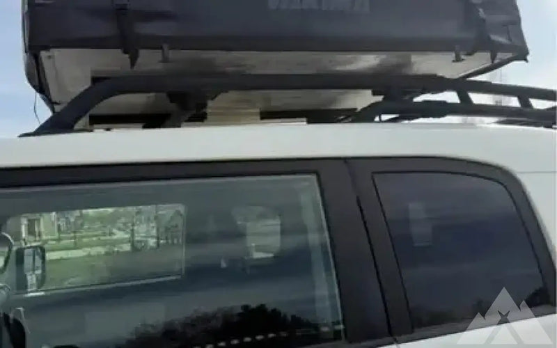 Yakima 2 person rooftop tent — used rooftop tents for sale (photo 2) — photo 2