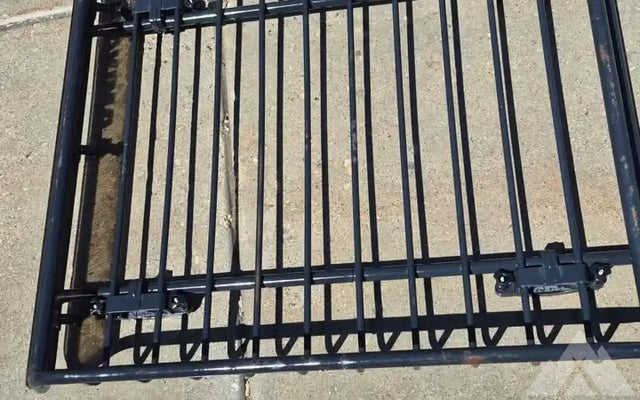 Yakima roof basket — photo 2