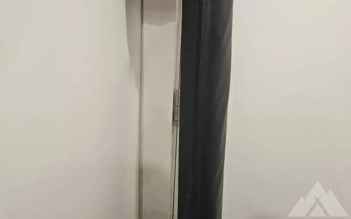 Yakima SlimShady Awning 8' — used camp awnings for sale (photo 3) — photo 3