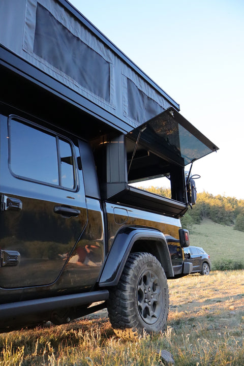 Tune Outdoor M1 on 2023 Jeep Gladiator Willys — photo 4