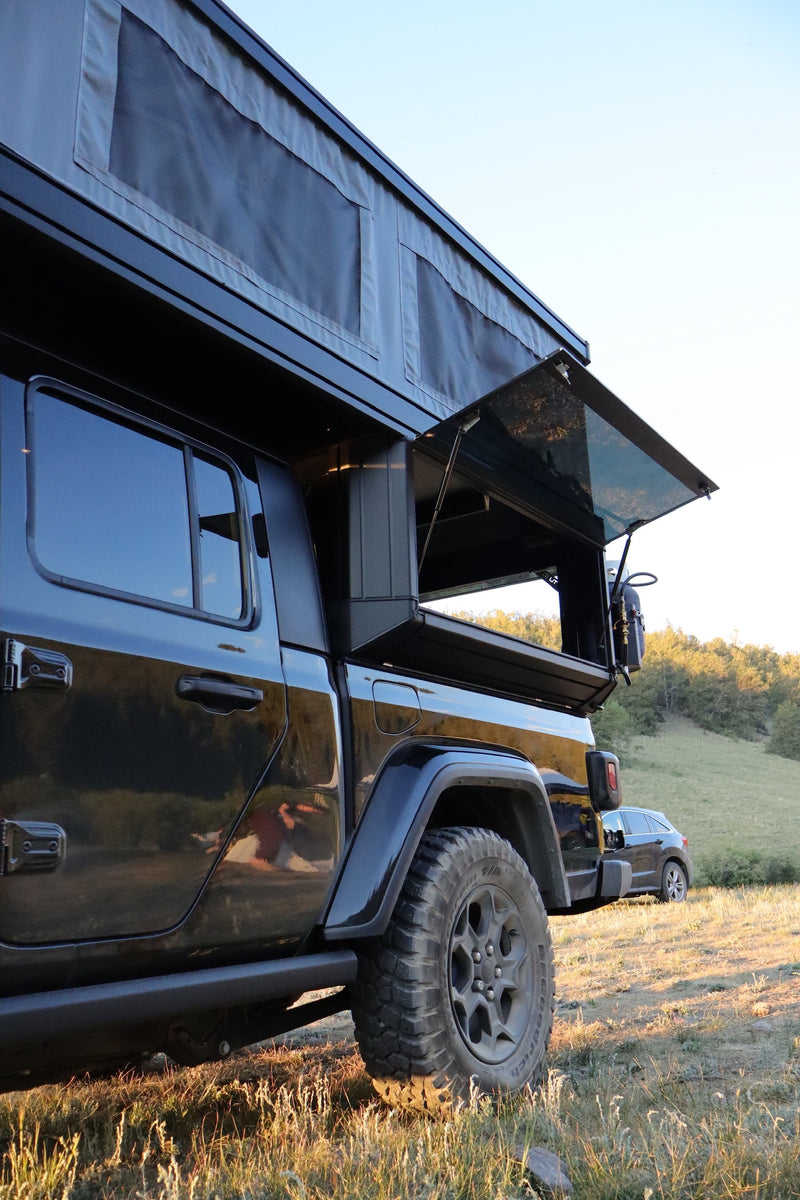 Tune Outdoor M1 on 2023 Jeep Gladiator Willys — photo 4