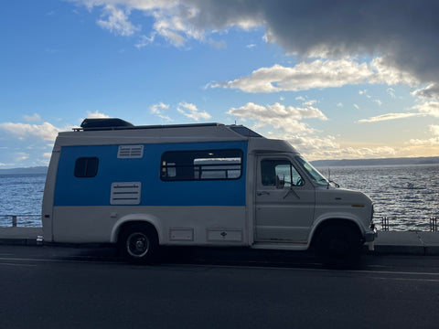 Bloo overland rental