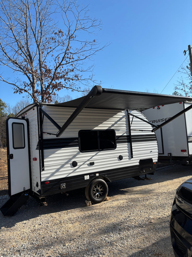 Cozy Camper — photo 1