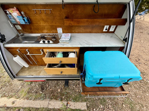 Comfort Made Easy - Kingsized Bed on Wheels! — photo 4