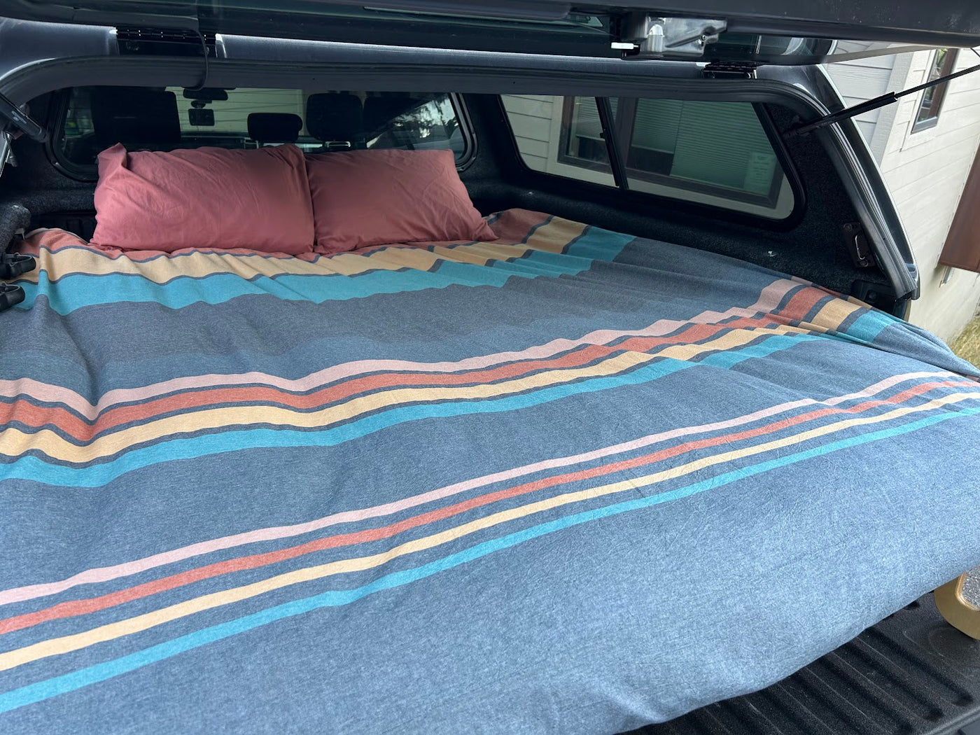 Tundra with BamBed and Roof Top Tent — photo 4