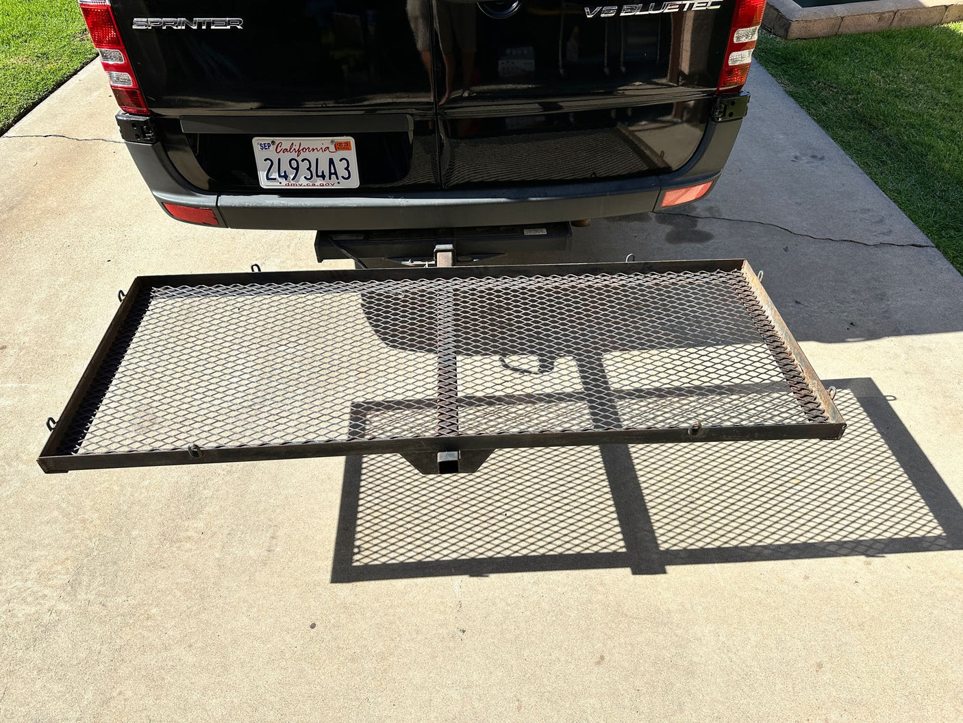 Sprinter with Unlimited Miles*, queen bed, solar, toilet, sink & more!