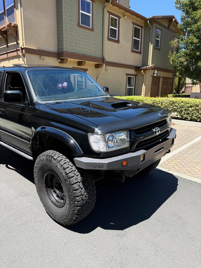 1998 Toyota 4Runner · Limited Sport Utility 4D — photo 2