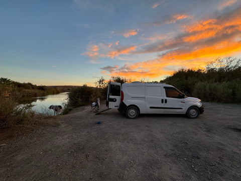 Cozy Camper Van for Two — photo 2
