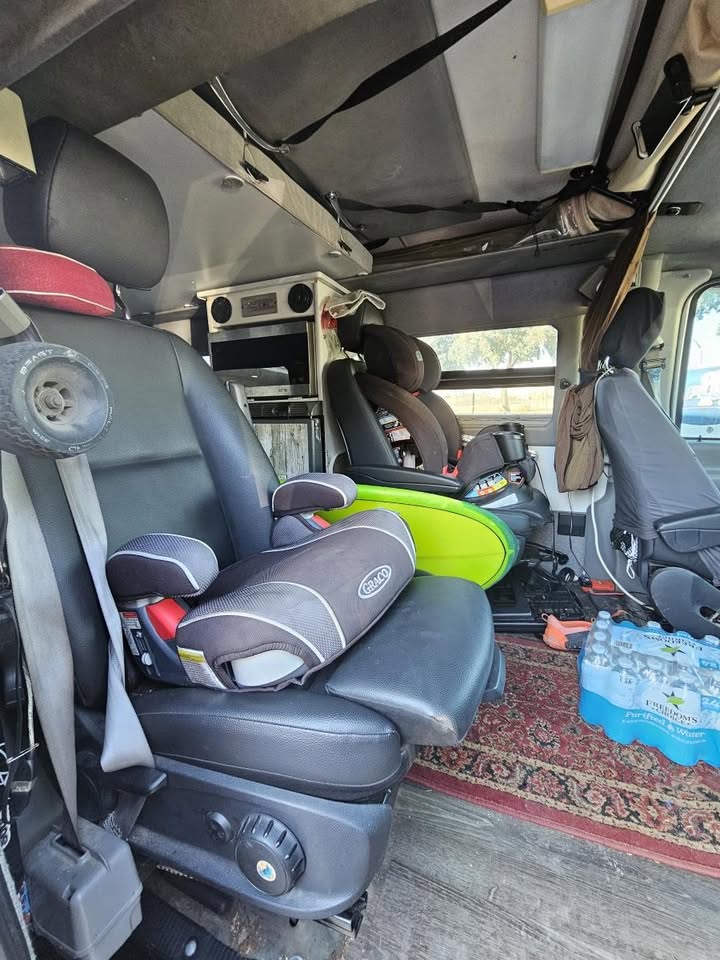 2004 Sportsmobile econoline 350 in Oxnard, CA (photo 4) — photo 4