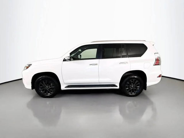 2022 Lexus GX · GX 460 Sport Utility 4D — photo 2