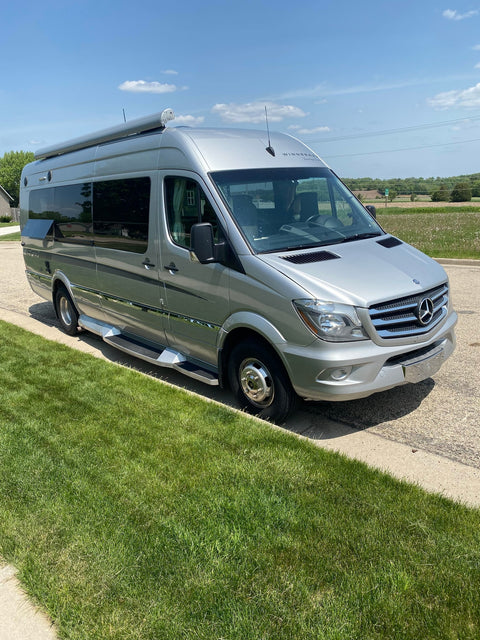 Mercedes Winnebago overland rental