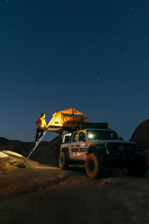 2022 Jeep Gladiator (Mojave) 4-Sleeper — photo 2