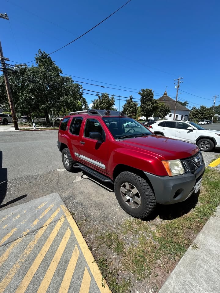 2010 Nissan Xterra · PRO-4X Sport Utility 4D in Santa Rosa, CA (photo 10) — photo 10