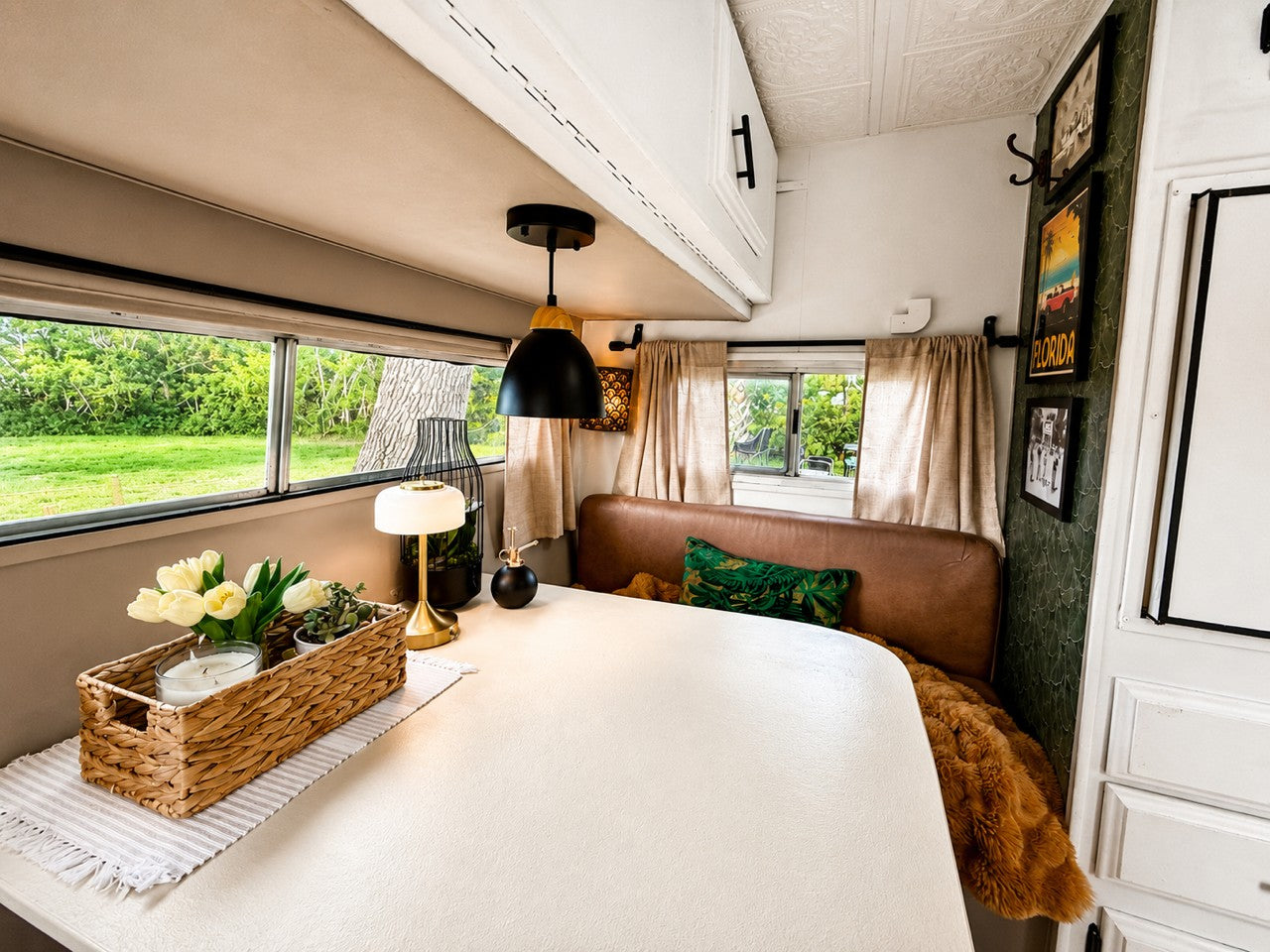 The Cozy Tow-A-Way