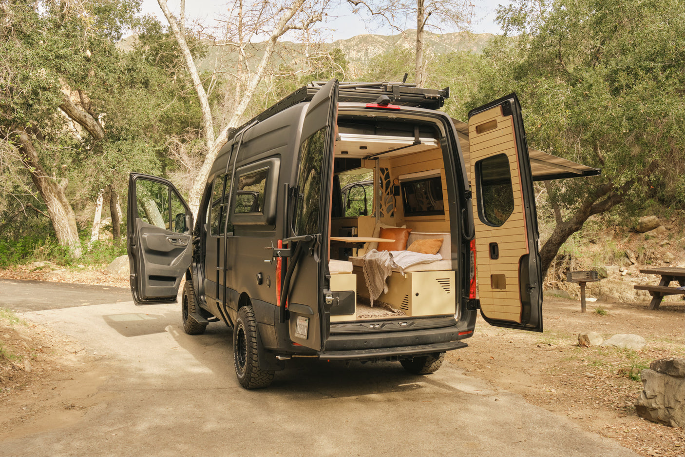 Sprinter near LAX | The Espresso | Sleeps 4 | Pets ok