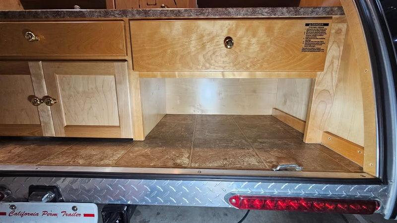 2014 Little Guy Silver Shadow 5 x 10 Teardrop Trailer — photo 10