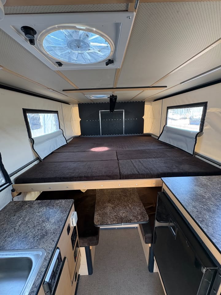 For sale 2017 Four Wheel Camper, Fleet model (loaded) - Denver in Denver, CO (photo 7) — photo 7