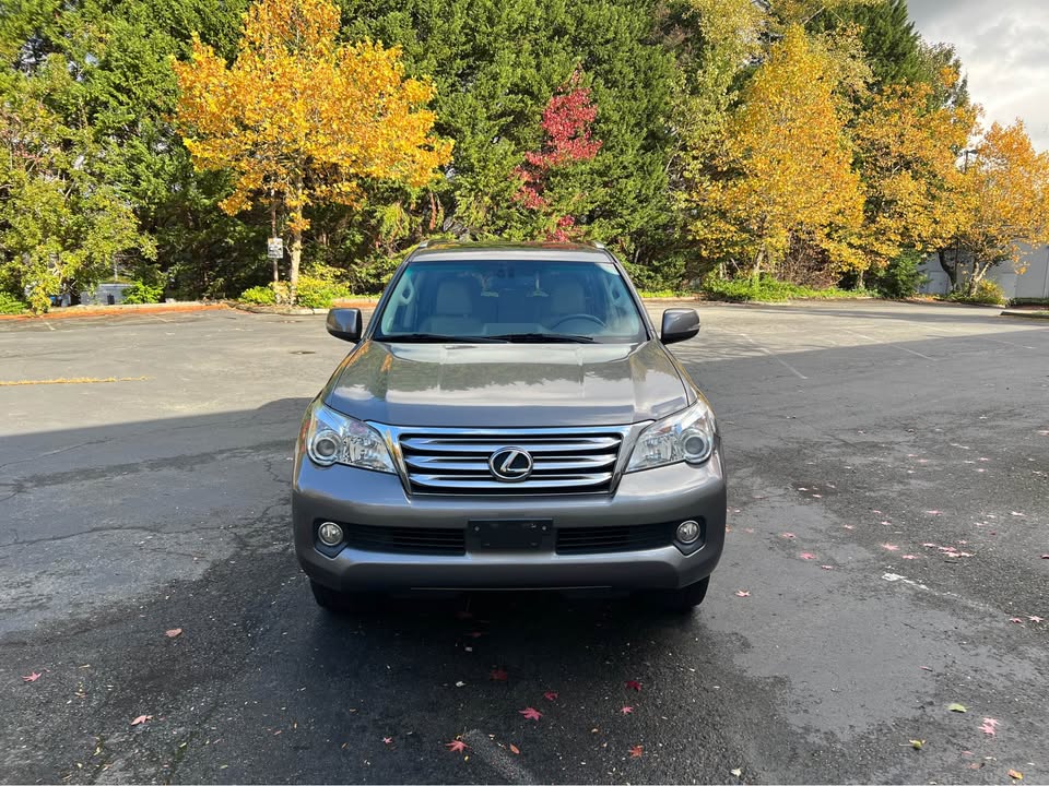 2011 Lexus GX · GX 460 Luxury Sport Utility 4D in Kirkland, WA (photo 2) — photo 2