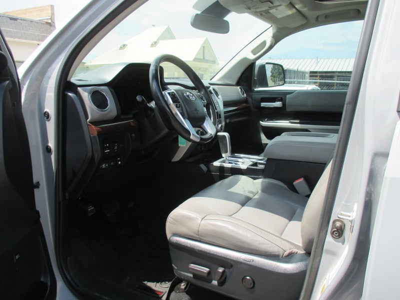 2018 Toyota Tundra CrewMax Limited 4x4 — photo 8