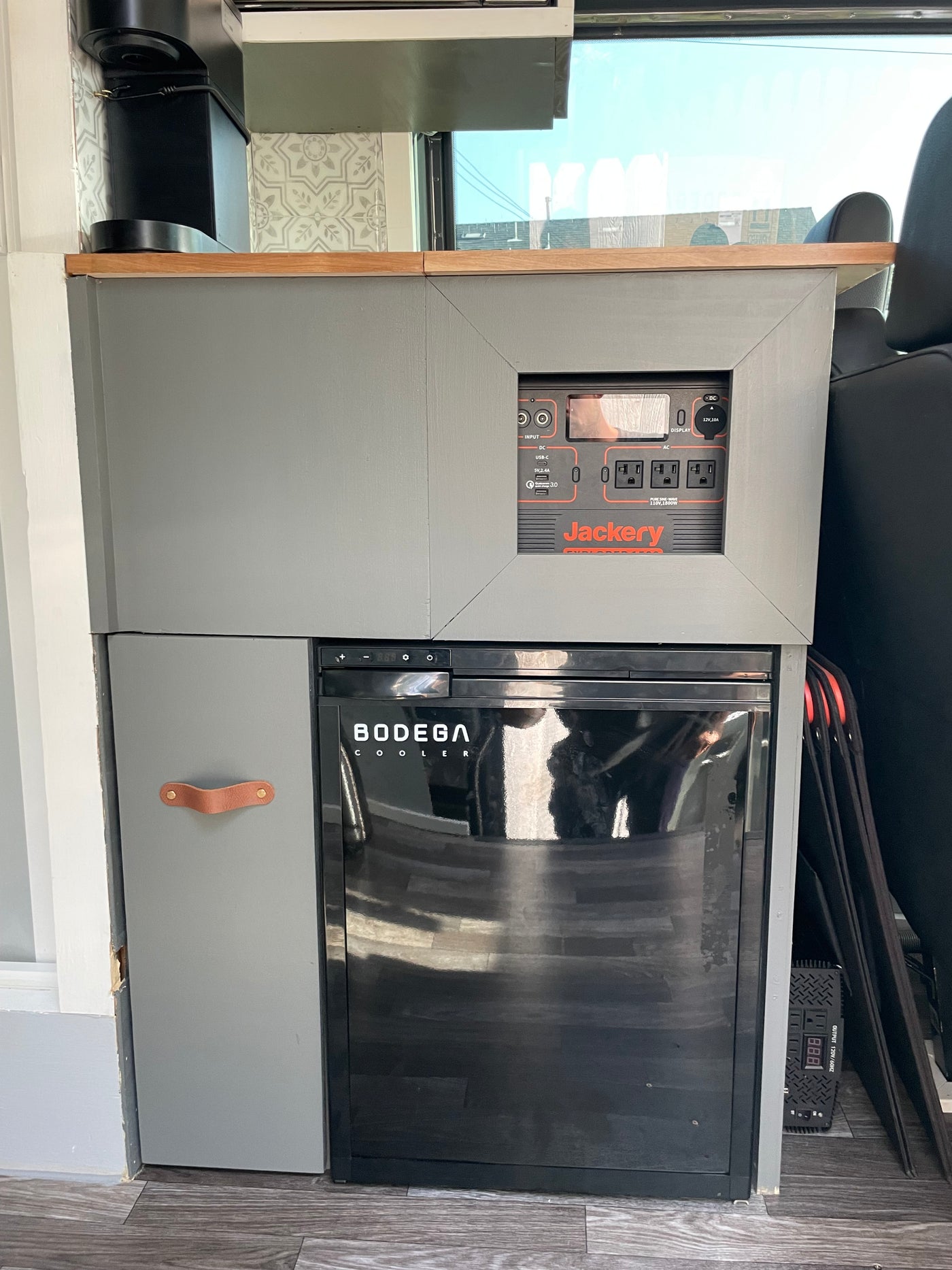 RV rental with a Jackery power station, Bodega cooler, and coffee maker for convenient off-grid living. — photo 11