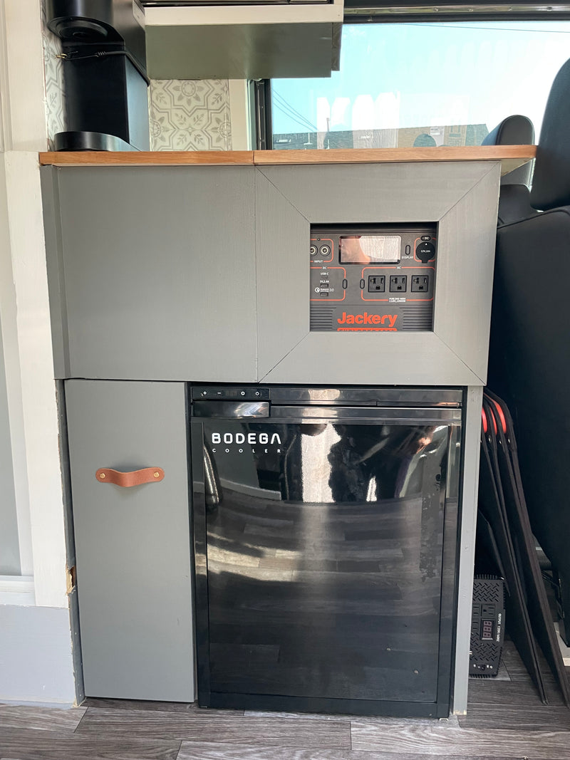 RV rental with a Jackery power station, Bodega cooler, and coffee maker for convenient off-grid living. — photo 11
