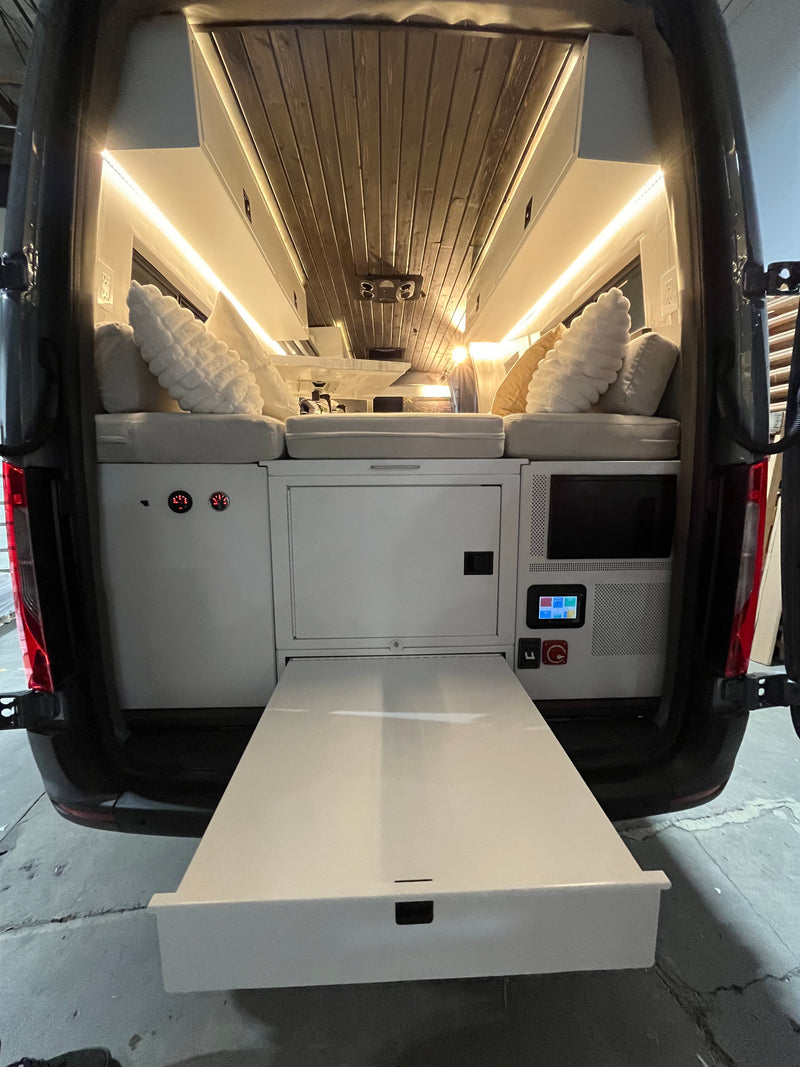 Like-New 2022 Sprinter 4x4 • Ultra-Low Miles • Premium Aluminum Build — photo 13
