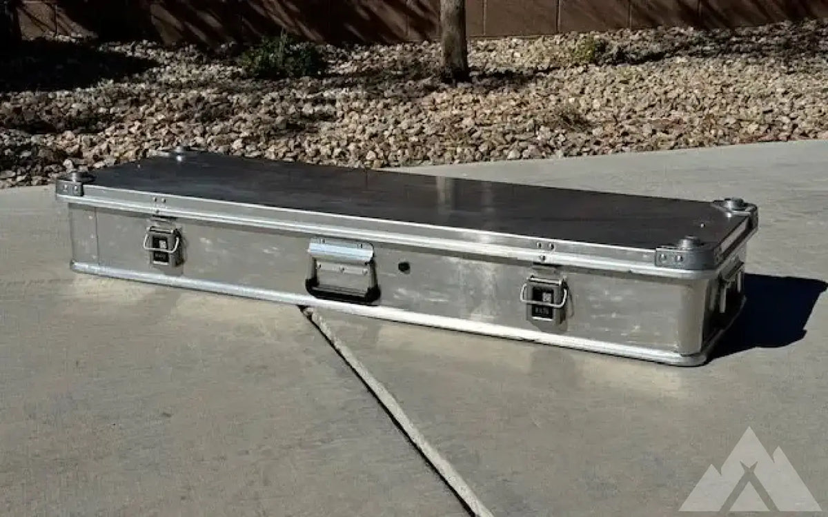 Zarges Aluminum Box with rack mounts - K470-40847 — used cases & cargo boxes for sale