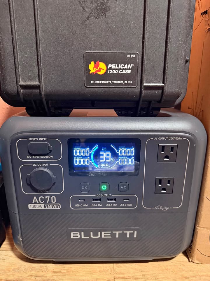 Bluetti AC70 Power Station in Sumner, WA (photo 1) — photo 1