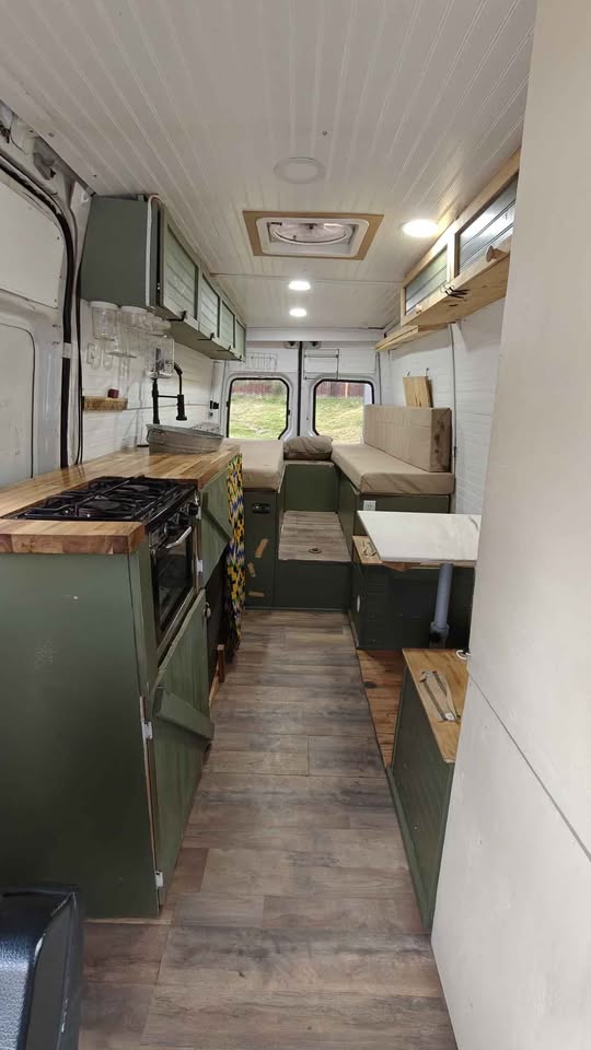 2007 Dodge Sprinter 3500 170" EXT in Boise, ID (photo 11) — photo 11