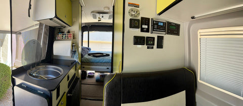 Van Healin' — photo 5