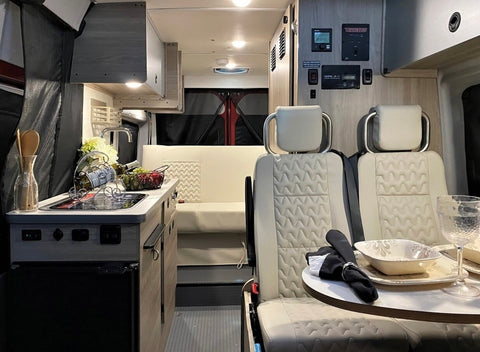 2022 Winnebago Solis — photo 4