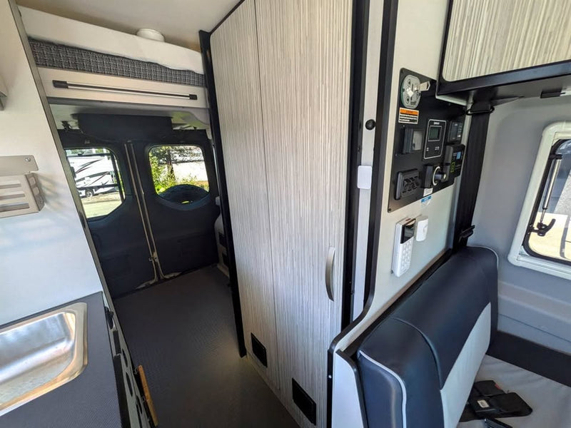 2023 WINNEBAGO REVEL 44E CLASS B MOTORHOME in Dublin, CA (photo 9) — photo 9