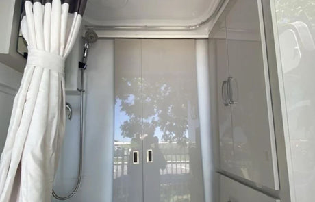 2023 Thor Scope 18M- Camper Van