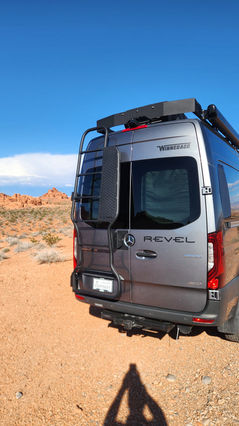 2025 AWD Winnebago Revel 44E "Elroy" Unlimited Miles Mighty 5 + Starlink — photo 3