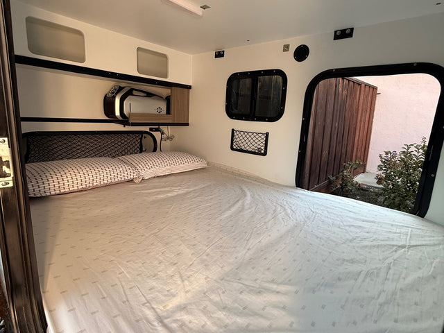 Lightweight Adventure Travel Trailer — photo 2