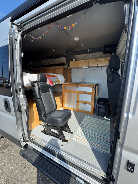 2021 Ram Promaster 2500 | Wayfarer Vans | High Roof | Awning | Tow Hitch — photo 4