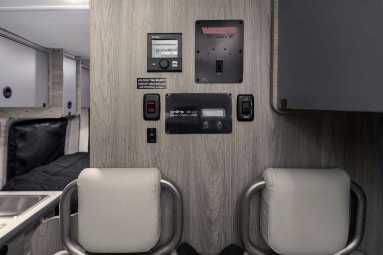  overhead storage — photo 9