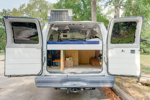 2007 Ford Ford E350 - Custom Campervan Conversion — photo 3