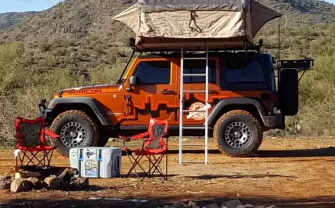 Jeep Overland Rubicon Camper Rental