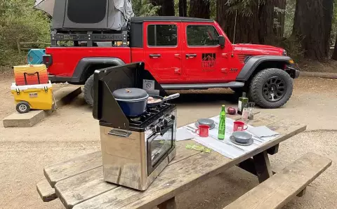 Jeep Gladiator Camper