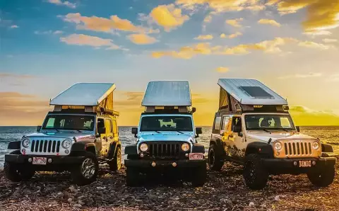 Pop-Top Jeep Camper (Tan)