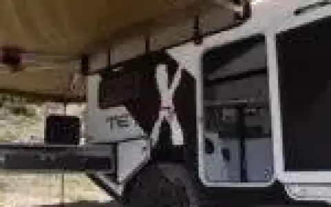 2020 TetonX Hybrid Travel Trailer