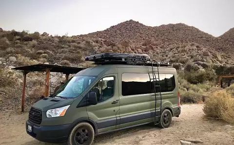 Adventure Van! Sleeps 6 with 2 bedrooms