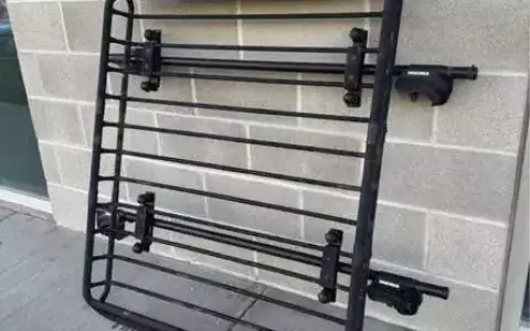 Cross bars and roof top basket