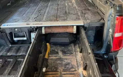 DECKED Drawer System - Chevy Colorado