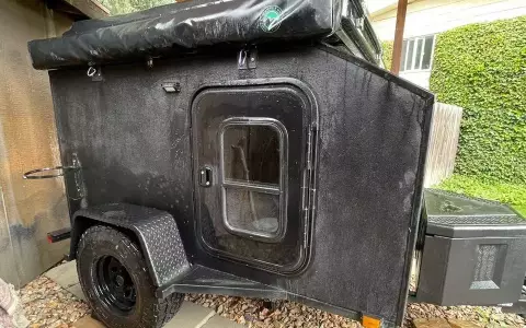 2021 Custom Off-Road Camper trailer with roofnest