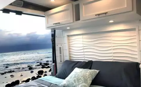 'The Luxe' - Modern Luxury Custom Camper Van